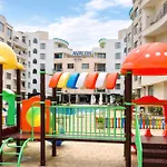 Sunny Design Avalon Apartment *