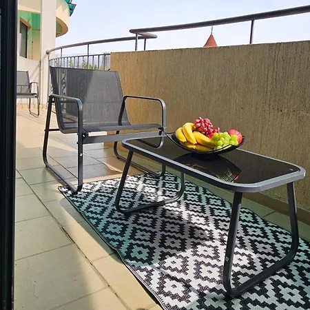 Апартамент Sunny Design Avalon *